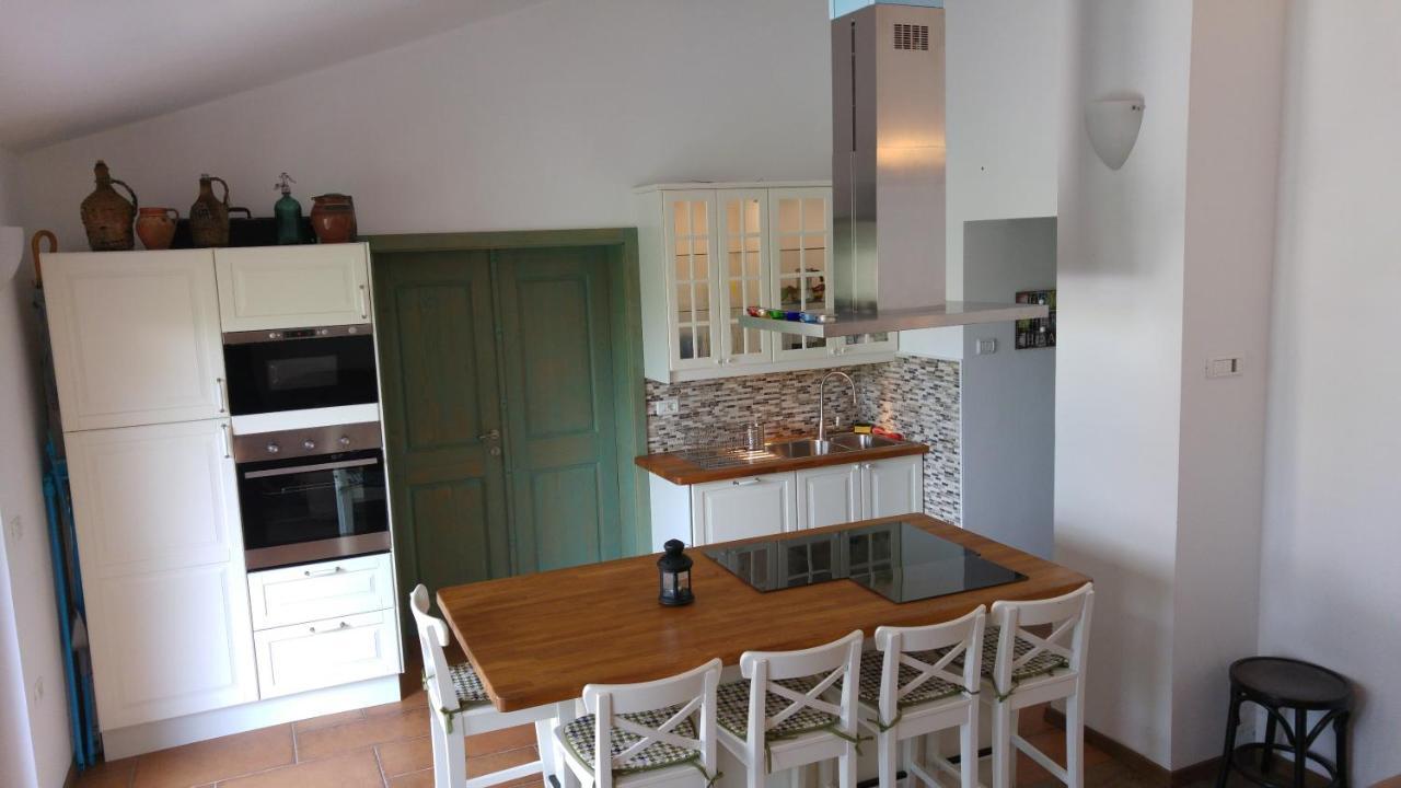 Kmetija Jogan, Wines & Apartments Pobegi Экстерьер фото